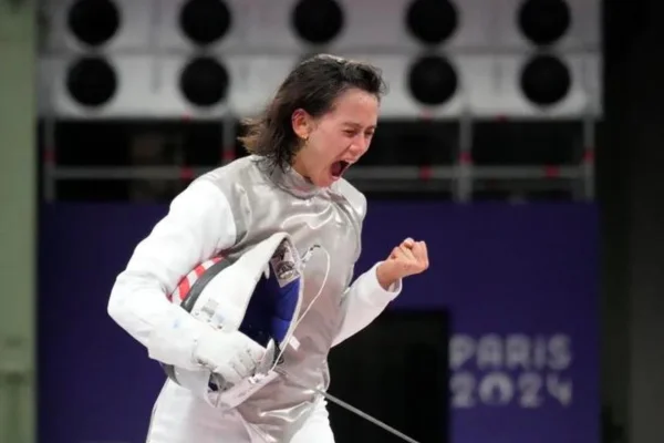 Lee Kiefer Olympic gold, USA Fencing, Tokyo 2020 Olympics, women's individual foil, historic 1-2 finish, American fencers, Olympic gold medalist, fencing preparation, Lee Kiefer legacy