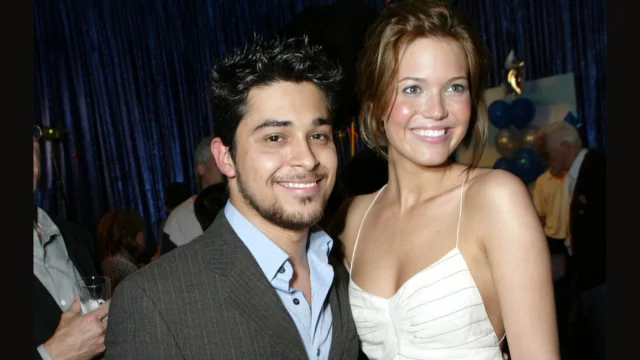 Mandy Moore, Mandy Moore net worth, Mandy Moore age, Mandy Moore height, Mandy Moore spouse, Mandy Moore children, Mandy Moore dating history, Mandy Moore career, Mandy Moore latest news