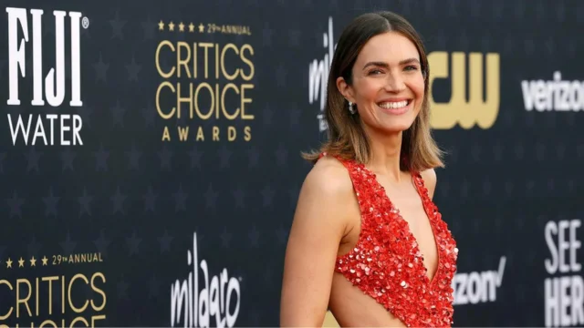 Mandy Moore, Mandy Moore net worth, Mandy Moore age, Mandy Moore height, Mandy Moore spouse, Mandy Moore children, Mandy Moore dating history, Mandy Moore career, Mandy Moore latest news